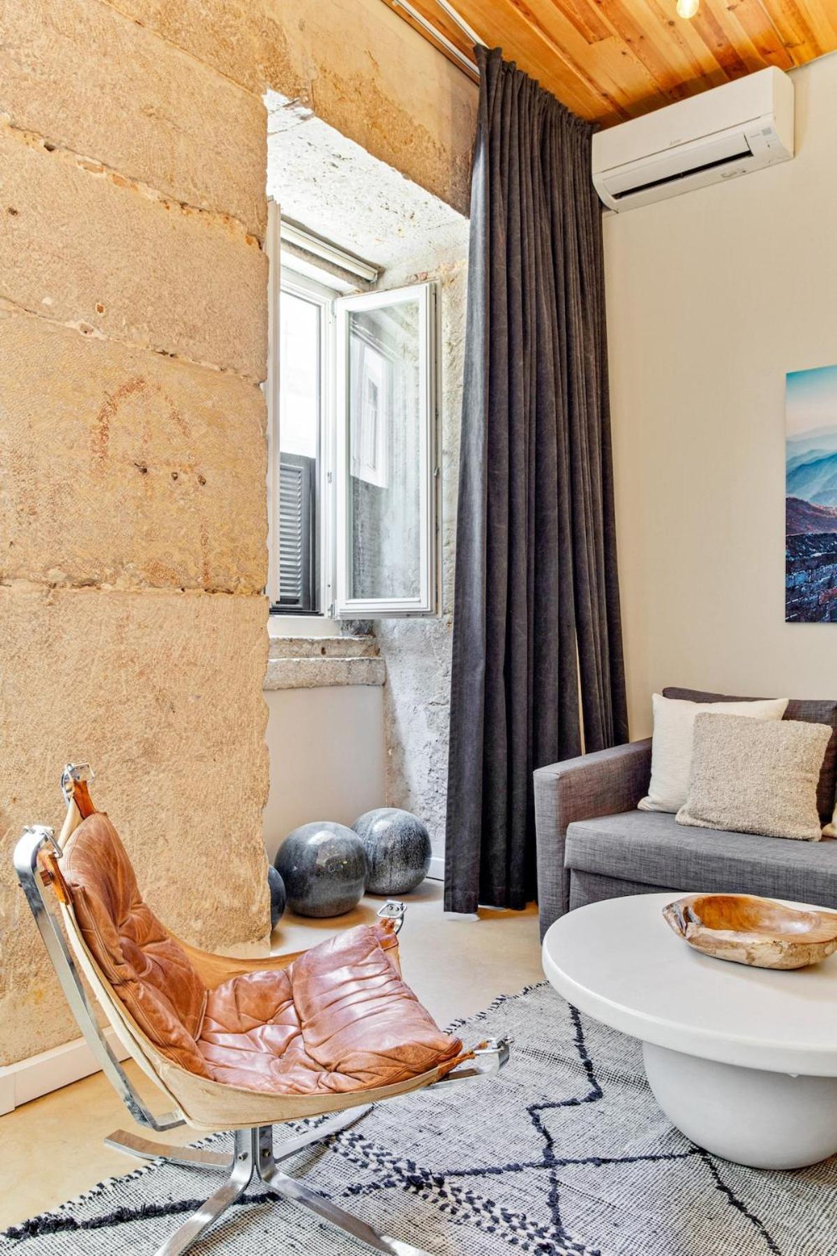 Architect Design Loft 18 Century Lissabon
